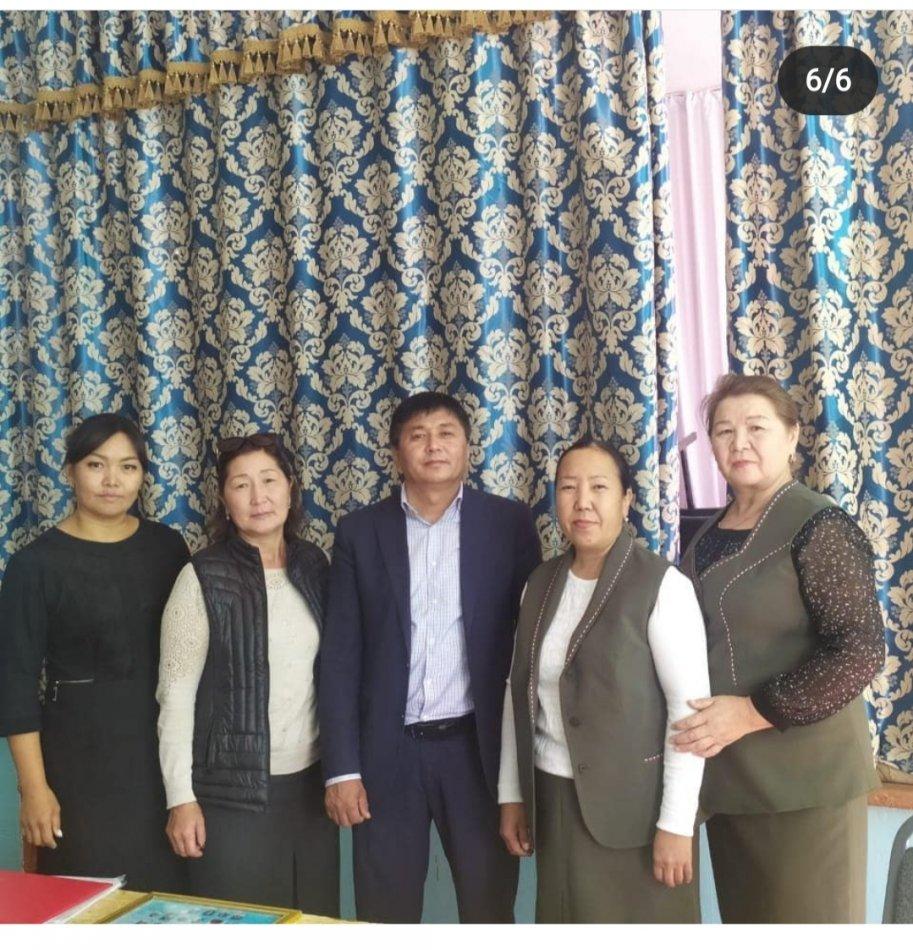 Мұғалімдер күні құтты болсын