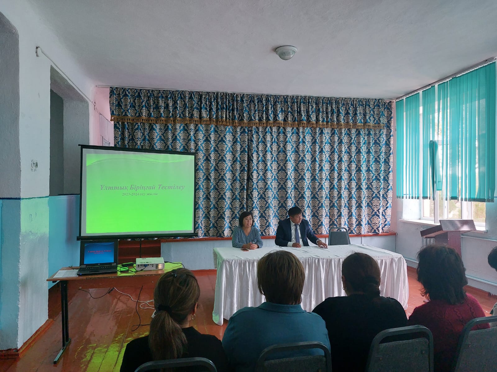 Ата - аналармен ЕНТ туралы жиналыс өткізілді