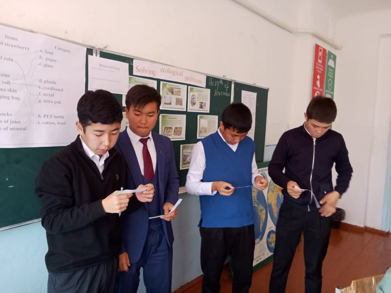 "Solving ecological problems" тақырыбына ашық сабақ
