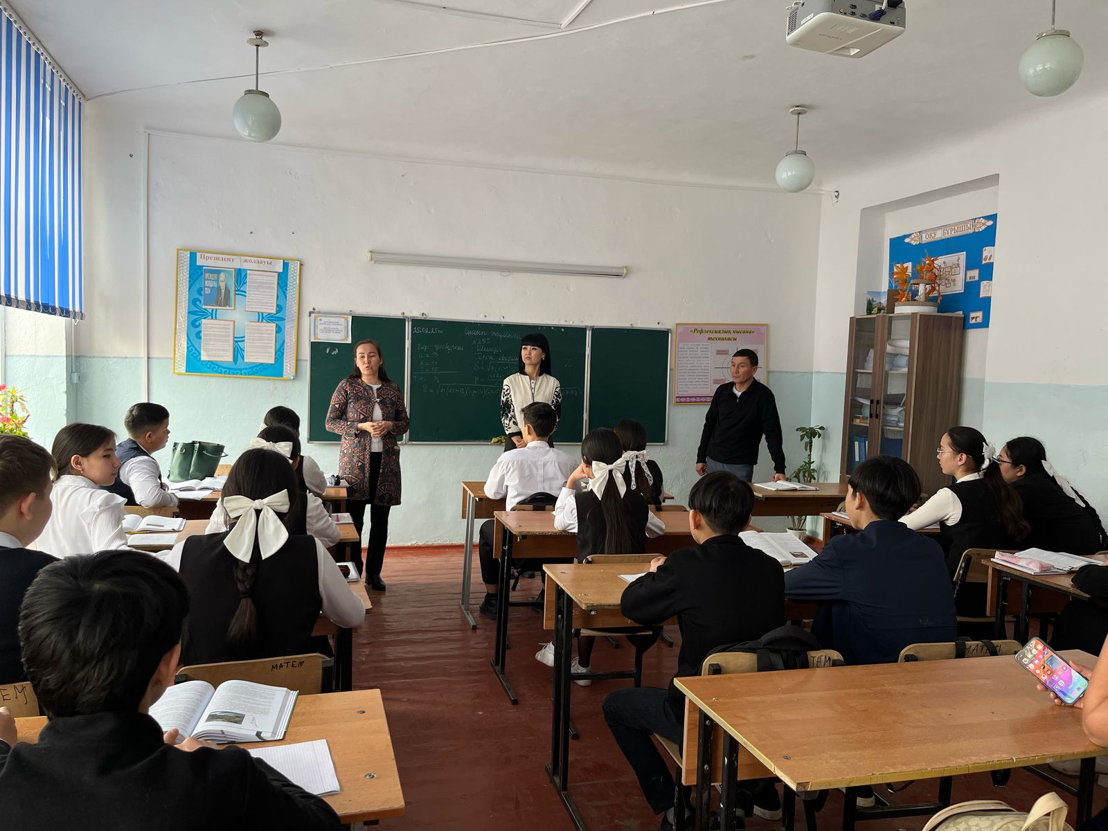 Колледж мамандарының түсіндірме жұмысы
