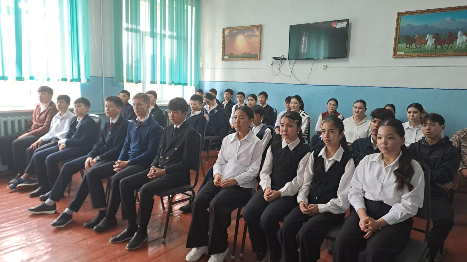 Кәсіптік бағдар беру – жастардың болашақ мамандығын саналы түрде таңдауына бағыт беретін маңызды жұмыстардың бірі.